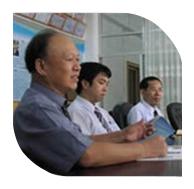 新竹公司董事長(zhǎng)陪同矢澤勇樹(shù)博士會(huì)見(jiàn)桂林工學(xué)院資源與環(huán)境工程系主任解慶林教授。